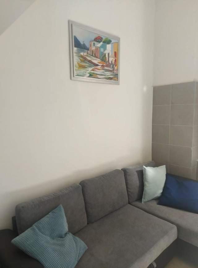 Linh Phuong Appartement Boedapest Buitenkant foto